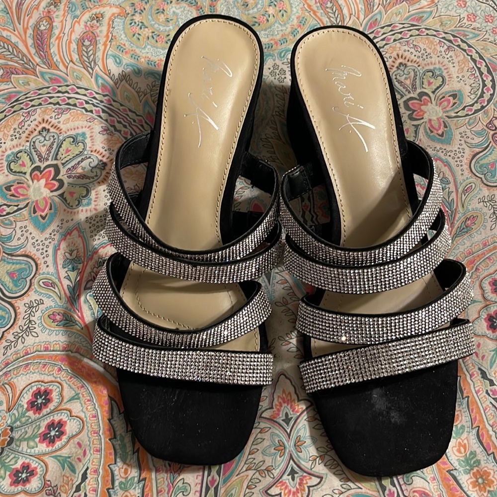 Dressy sandals